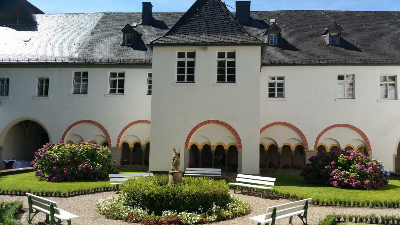 Hotel Gaestehaus Der Abtei Sayn à Bendorf Extérieur photo